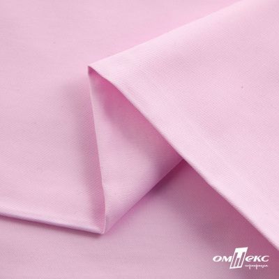 Ткань сорочечная Альто, 115 г/м2, 58% пэ,42% хл, окрашенный, шир.150 см, цв. 2-розовый (арт.101) - купить в Ульяновске. Цена 306.69 руб.