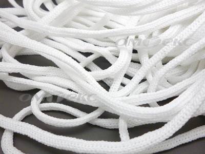 Шнур В-036 4 мм мелкое плетение 100 м белый - купить в Ульяновске. Цена: 2.02 руб.