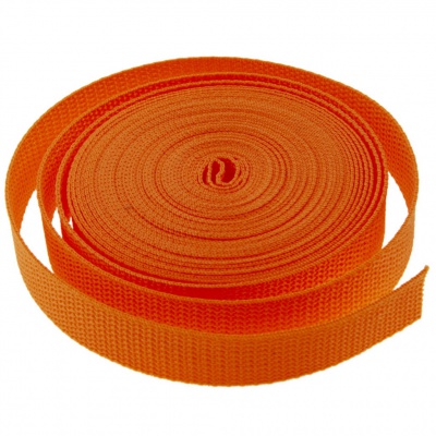 Стропа текстильная, шир. 25 мм (в нам. 50+/-1 ярд), цвет оранжевый - купить в Ульяновске. Цена: 409.94 руб.